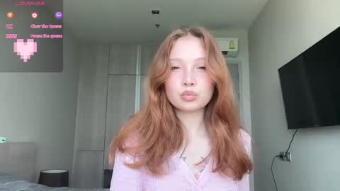 Snapshot of slola_li chatting on 03/02/25, 03:34 Lola and Li -  online show from 03/02/25, 03:34