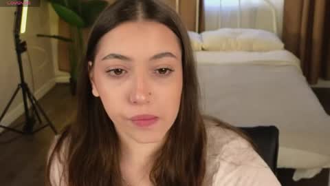Emilia online show from 05/22/26, 12:22