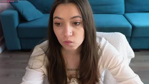 Emilia online show from 06/25/26, 12:42