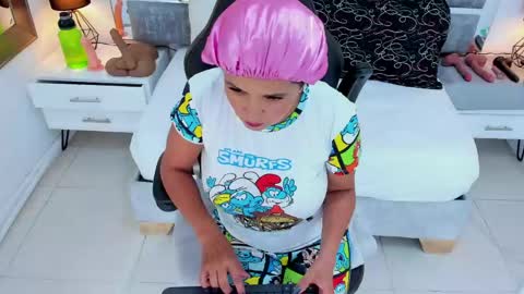 slut_milf_ online show from 05/05/26, 07:55