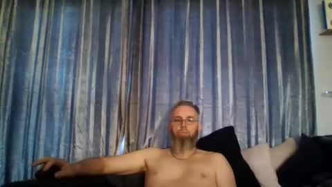 slutfucker20 online show from 11/30/25, 09:24