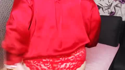 Snapshot of slutishmami chatting on 05/19/26, 05:25 slutihmami online show from 05/19/26, 05:25