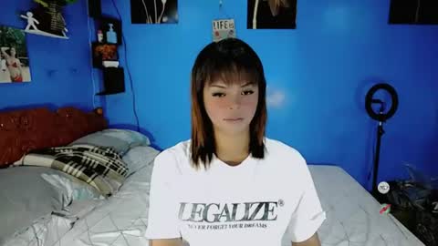 Snapshot of sluts_cum chatting on 07/06/26, 01:57 louie and diana online show from 07/06/26, 01:57