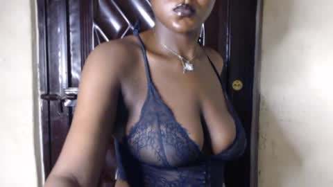 Snapshot of sluttx_choco chatting on 06/25/26, 05:12 sluttx_choco online show from 06/25/26, 05:12