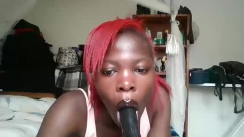 slutty_936915 online show from 06/27/26, 10:53