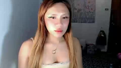 Snapshot of slutty_babex chatting on 03/27/26, 06:18 slutty_babex online show from 03/27/26, 06:18