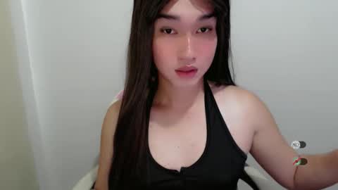 Snapshot of slutty_francine chatting on 11/25/25, 06:02 FRANCINE online show from 11/25/25, 06:02