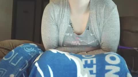 Snapshot of slutty_redhead3 chatting on 05/26/26, 12:50 Slutty redhead3 online show from 05/26/26, 12:50