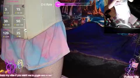 Snapshot of sluttyfrea chatting on 02/17/25, 05:14 Faye online show from 02/17/25, 05:14