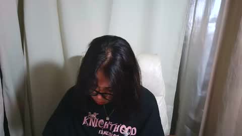 sluttypatotie online show from 11/07/25, 03:12