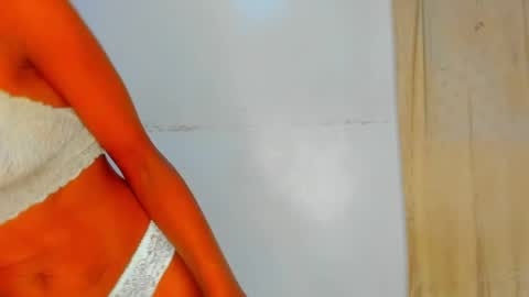 Sexyslutt online show from 05/17/26, 12:01