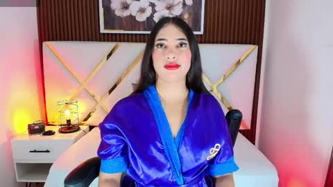 sluttyysucker_ online show from 05/05/26, 12:13