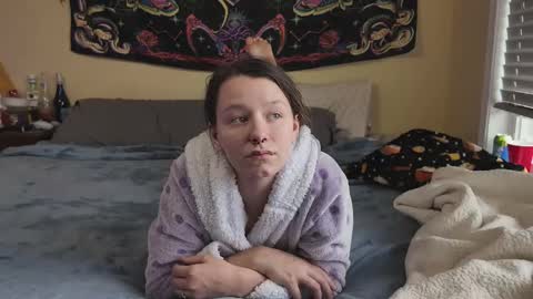 Snapshot of slxttyjess chatting on 11/25/25, 06:19 slxttyjess online show from 11/25/25, 06:19