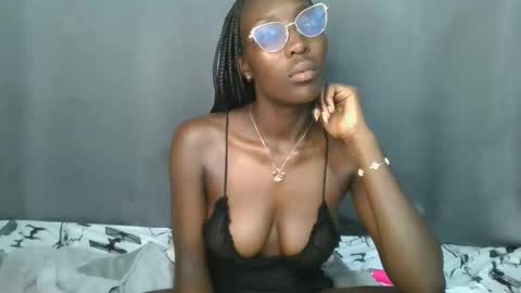 Snapshot of sly_rose chatting on 04/23/26, 09:39 sly_rose online show from 04/23/26, 09:39