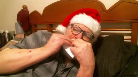 Snapshot of slydevil_sc chatting on 12/06/24, 12:12 Sly online show from 12/06/24, 12:12