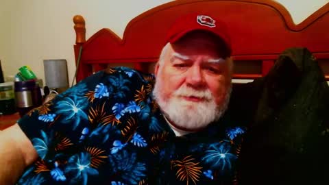 Snapshot of slydevil_sc chatting on 01/25/25, 08:00 Sly online show from 01/25/25, 08:00