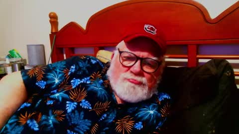 Snapshot of slydevil_sc chatting on 01/29/25, 07:00 Sly online show from 01/29/25, 07:00