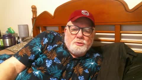 Snapshot of slydevil_sc chatting on 02/13/25, 08:45 Sly online show from 02/13/25, 08:45