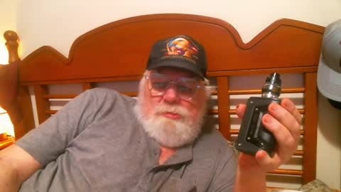 Snapshot of slydevil_sc chatting on 09/21/25, 09:55 Sly online show from 09/21/25, 09:55