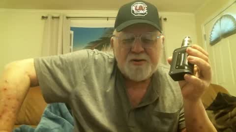 Snapshot of slydevil_sc chatting on 10/03/25, 04:37 Sly online show from 10/03/25, 04:37