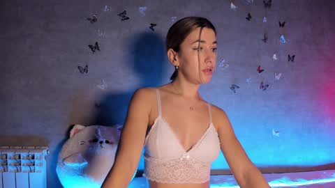 Melani online show from 12/01/24, 09:26