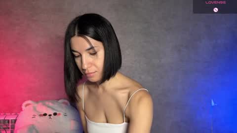 Melani online show from 05/04/26, 10:33