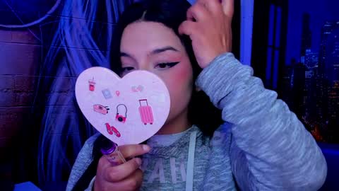 Mariana Torres online show from 12/07/24, 01:18