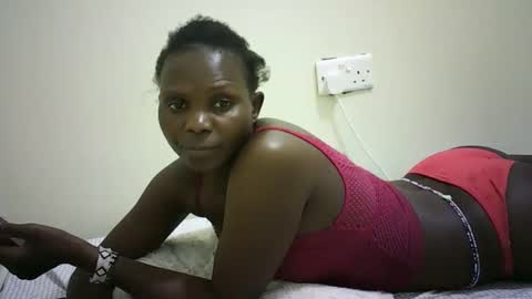 Snapshot of small_booby chatting on 03/24/26, 06:46 small_booby online show from 03/24/26, 06:46