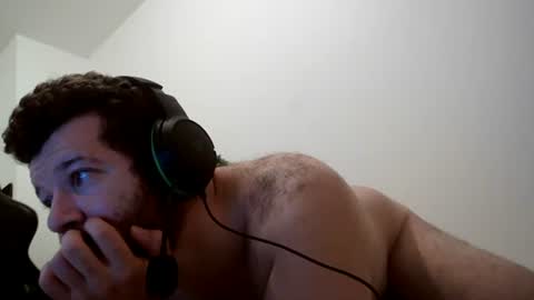 Snapshot of smallcock2850 chatting on 09/20/25, 10:44 smallcock2850 online show from 09/20/25, 10:44