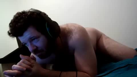 Snapshot of smallcock2850 chatting on 11/29/25, 02:14 smallcock2850 online show from 11/29/25, 02:14