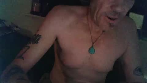 Snapshot of smalldick1975704669 chatting on 06/16/26, 01:30 smalldick1975704669 online show from 06/16/26, 01:30