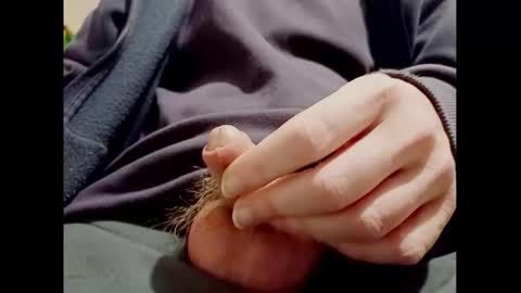 Small Hairy Uncut online show from 12/30/24, 02:19