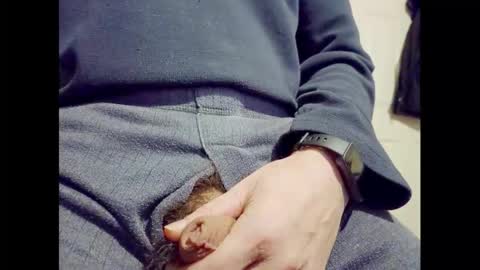 Small Hairy Uncut online show from 11/19/25, 05:57