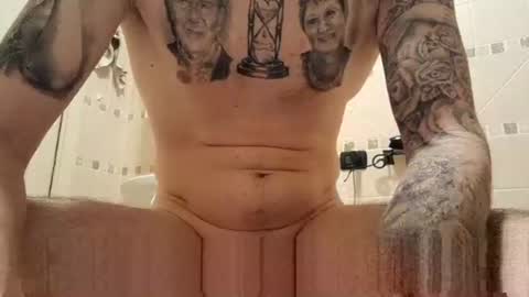 smallone8825 online show from 11/15/25, 07:05