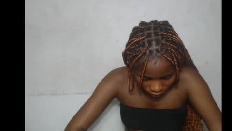Snapshot of smallsluty chatting on 05/19/26, 01:56 smallsluty online show from 05/19/26, 01:56