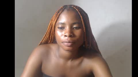 Snapshot of smallsluty chatting on 05/21/26, 08:05 smallsluty online show from 05/21/26, 08:05