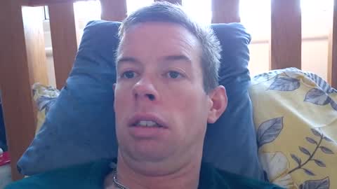 Snapshot of smallville456 chatting on 10/06/25, 08:34 smallville456 online show from 10/06/25, 08:34