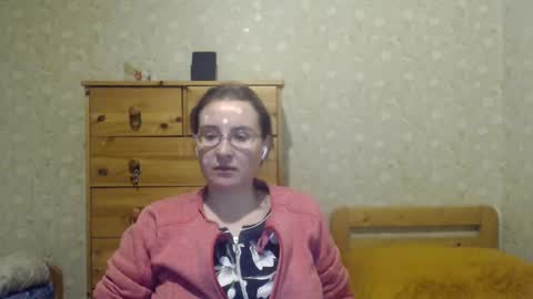 Snapshot of smart_rose chatting on 01/07/25, 11:24 smart_rose online show from 01/07/25, 11:24