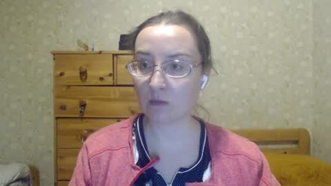 Snapshot of smart_rose chatting on 01/09/25, 05:00 smart_rose online show from 01/09/25, 05:00