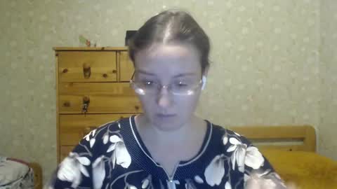 Snapshot of smart_rose chatting on 01/14/25, 01:15 smart_rose online show from 01/14/25, 01:15