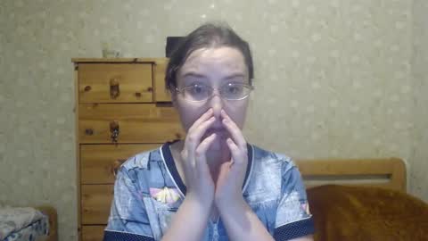 Snapshot of smart_rose chatting on 01/19/25, 02:04 smart_rose online show from 01/19/25, 02:04