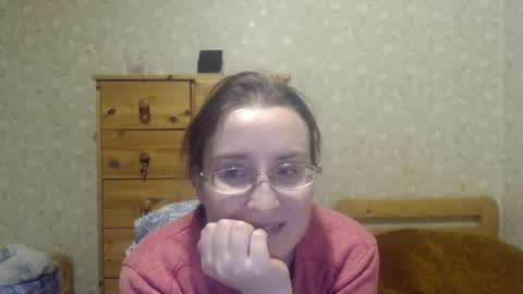 Snapshot of smart_rose chatting on 02/06/25, 05:40 smart_rose online show from 02/06/25, 05:40