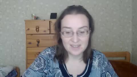 Snapshot of smart_rose chatting on 02/10/25, 12:29 smart_rose online show from 02/10/25, 12:29