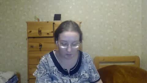 Snapshot of smart_rose chatting on 02/10/25, 03:32 smart_rose online show from 02/10/25, 03:32