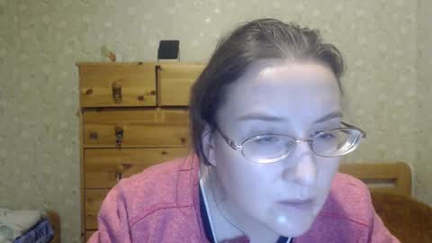 Snapshot of smart_rose chatting on 02/10/25, 06:35 smart_rose online show from 02/10/25, 06:35