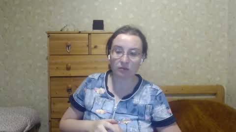 Snapshot of smart_rose chatting on 03/08/25, 07:53 smart_rose online show from 03/08/25, 07:53