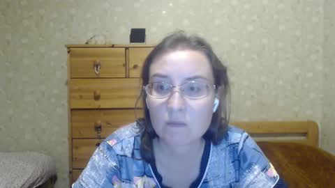 Snapshot of smart_rose chatting on 03/08/25, 11:07 smart_rose online show from 03/08/25, 11:07