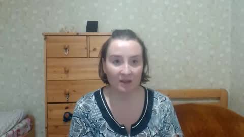 Snapshot of smart_rose chatting on 09/28/25, 02:00 smart_rose online show from 09/28/25, 02:00