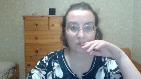Snapshot of smart_rose chatting on 10/06/25, 02:58 smart_rose online show from 10/06/25, 02:58