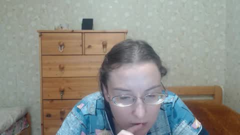 smart_rose online show from 11/03/25, 11:33